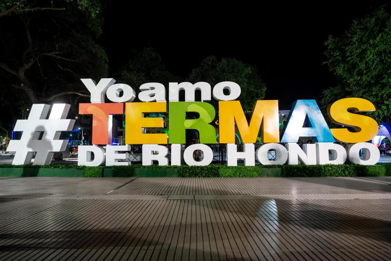 Hotel Termal Emperatriz Termas De Rio Hondo Luaran gambar