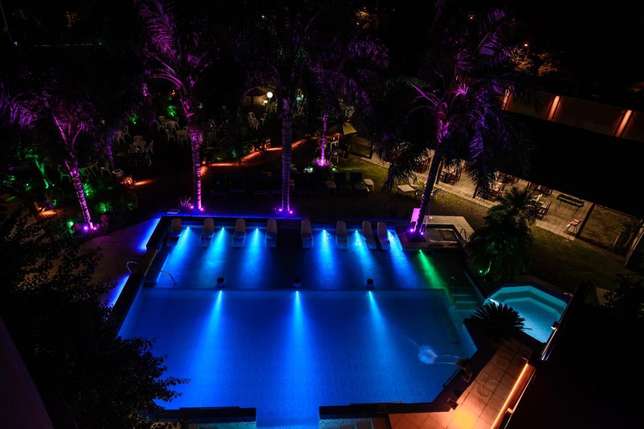 Hotel Termal Emperatriz Termas De Rio Hondo Luaran gambar